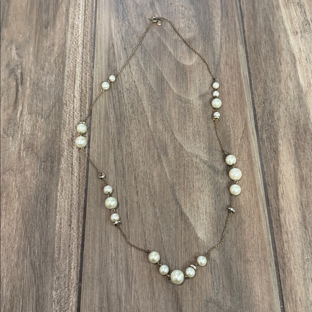 J.Crew Elegant Pearl Necklace with Gold Chain